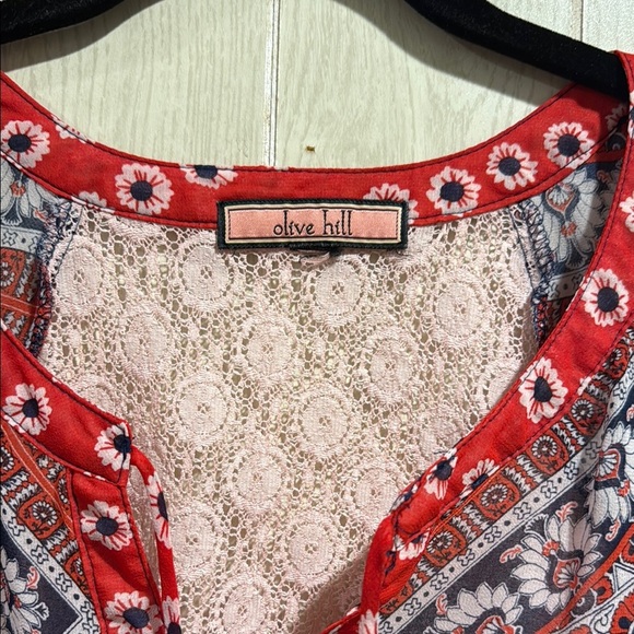 Olive Hill Sheer Patterned Blouse with Vneck & Lace Design - Picture 3 of 7